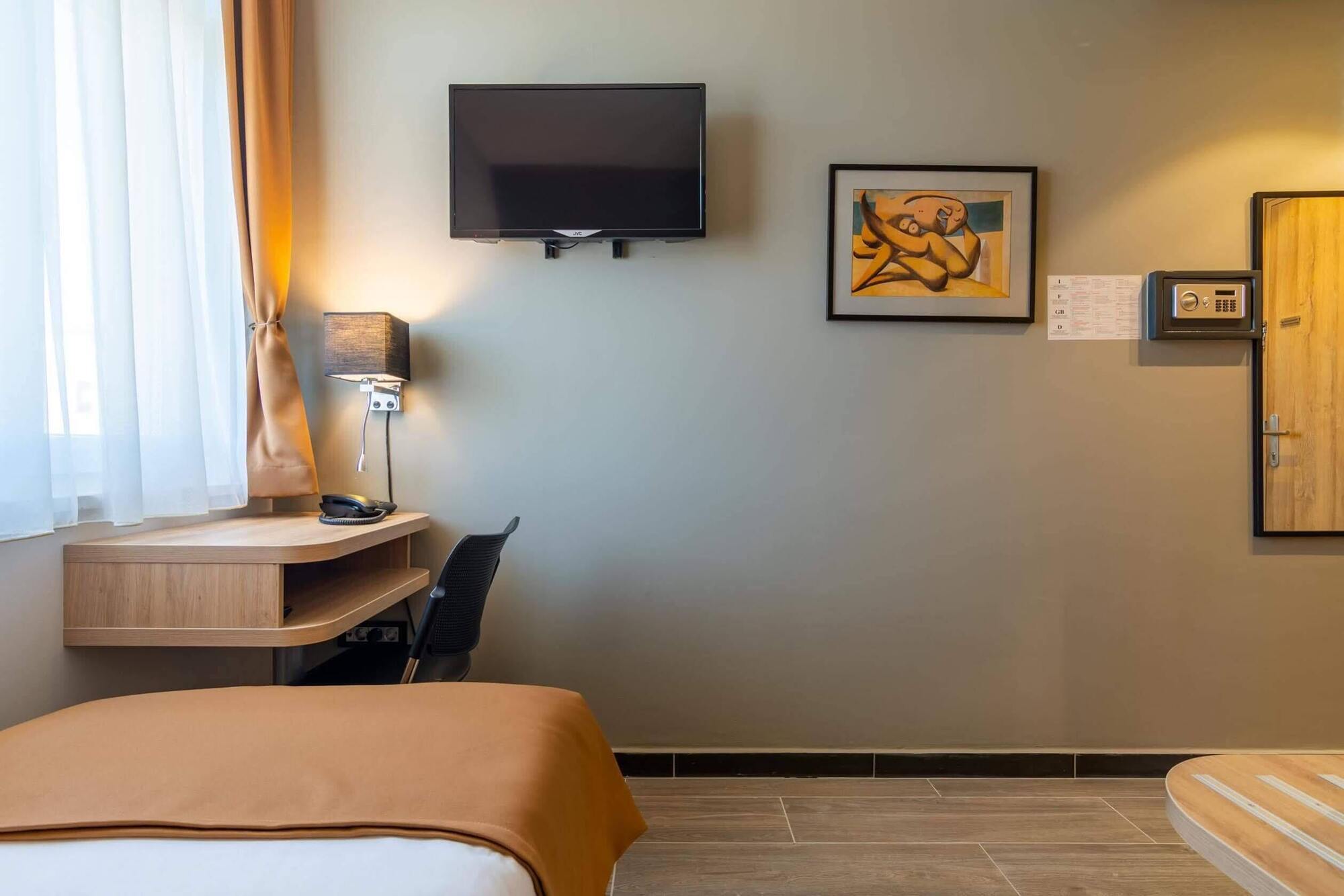 Hotel Resurs Podgorica Eksteriør billede